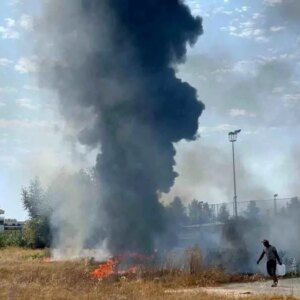 alanyada lunapark yangini kivilcimlardan cikan alevler kontrol altina alindi c6OS8M5c