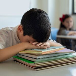 ozel okuldaki fahis fiyatlar matematik kitabi 43 bin lira resim defteri bin 700 lira fnuz2HUc