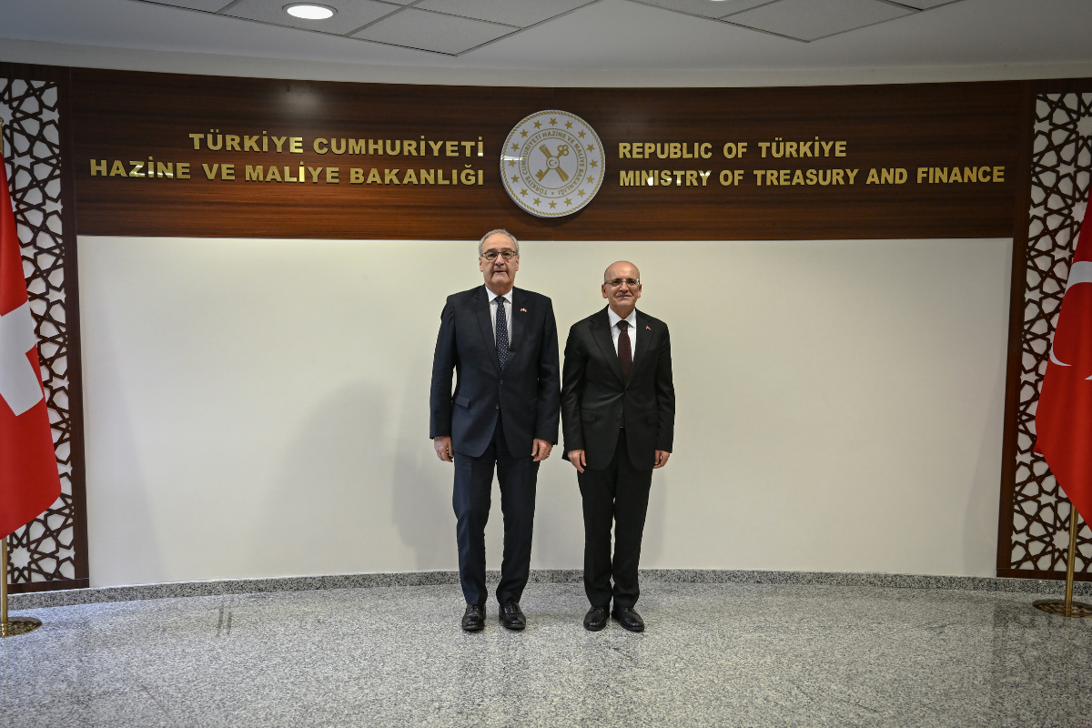 hazine ve maliye bakani mehmet simsek isvicre konfederasyonu baskan yardimcisi parmelin ile bir araya geldi jcQi5ln6.png