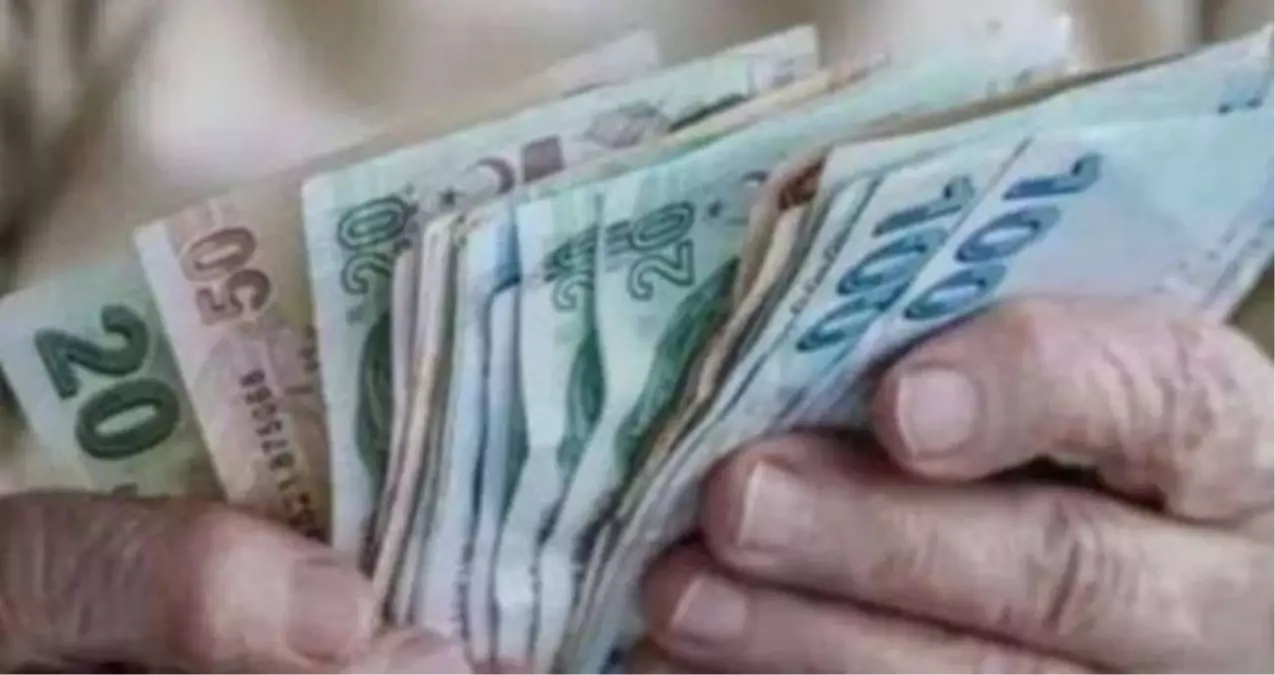 memur ve emeklinin ocak zammi ne kadar olacak zamli maas fiyatlari belli oldu mu iste konusulan rakamlar Iz2GNPGF.jpg