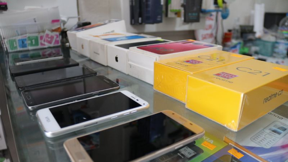 AB, Akıllı Telefon Bataryaları İçin Yeni Düzenlemeler Getiriyor