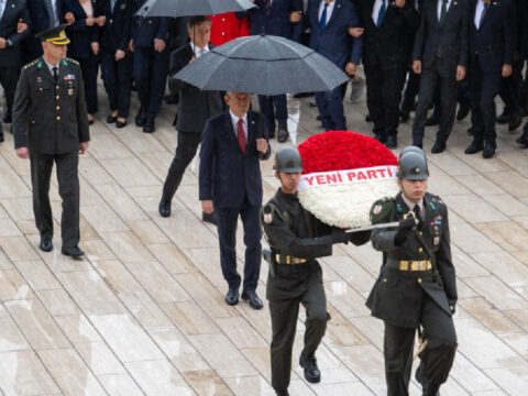 Yeni parti genel baskani ozel baskanligindaki heyet anitkabiri ziyaret etti uZDU7t8R